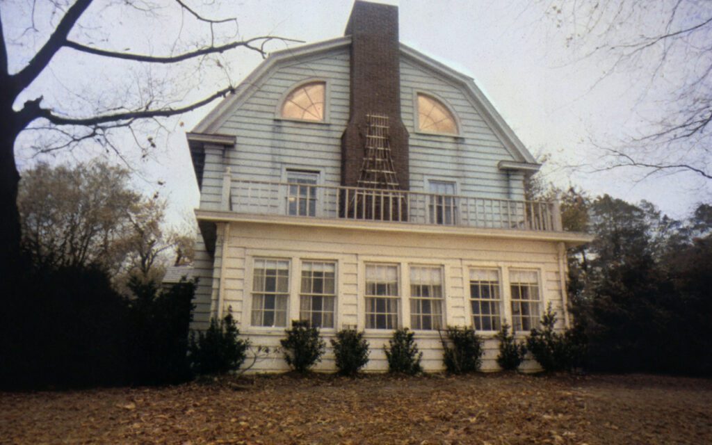 amityville horror - demonic hauntings - defeo murders - supernatural chronicles